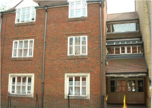 1 bedroom sheltered flat